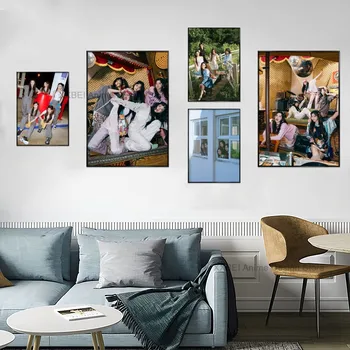 1pc Sodobno Dekoracijo Notranjih zidnih Visi Slikarstvo Kpop Dekle Skupine Nove Jeans Plakat Nalepko, Spalnico, dnevno Sobo, Cafe, Freska